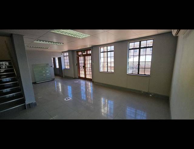 INDUSTRIAL PROPERTY TO RENT IN RANDJESFONTEIN